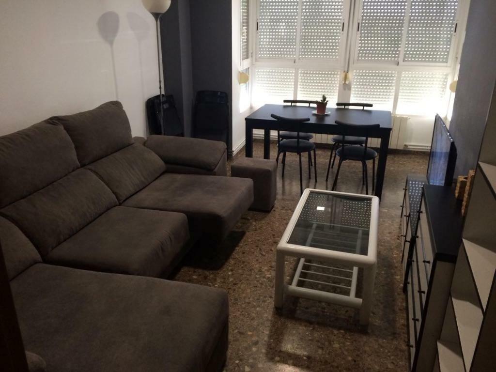 Amplio y Comodo Apartamento con parking Apartamento Valencia Exterior foto